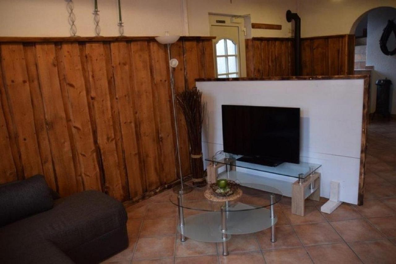 Ferienhaus Zur Kleinen Kneipe Fladungen Exteriör bild