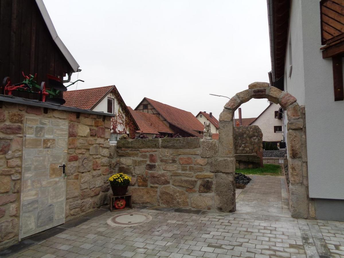 Ferienhaus Zur Kleinen Kneipe Fladungen Exteriör bild